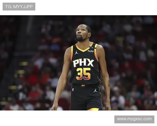 杜兰特调侃卡斯尔挂筐像初中生